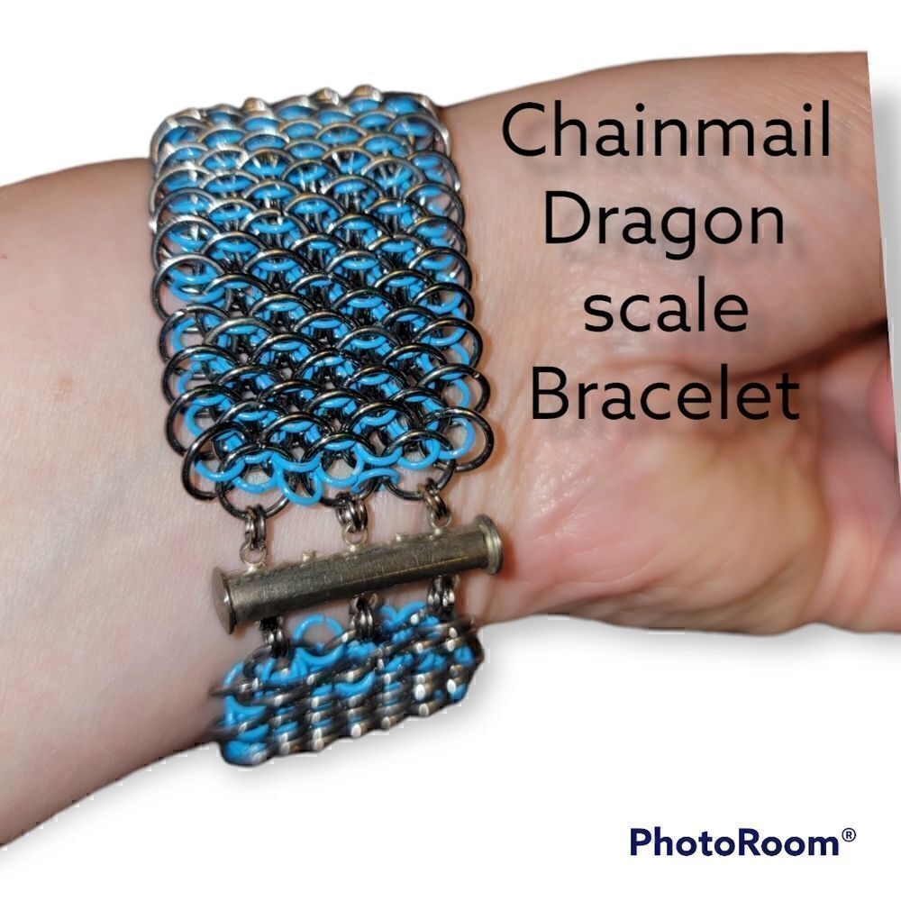 Dragon Scale Chainmail Bracelet Blue Black Silver #B97